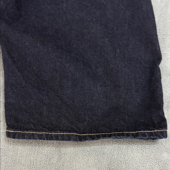 Levi's Navy Blue Denim Cutoff Shorts with Back Pocket Stitching - Picture 6 of 9